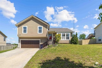 2728 Valley Dr, Junction City, KS 66441