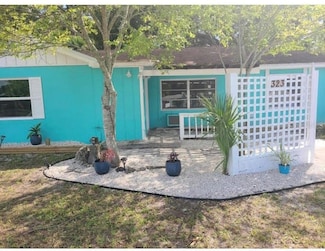 323 Mira Vista Dr, Dunedin, FL 34698