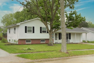 1818 Chochtimar Trail, Fort Wayne, IN 46808