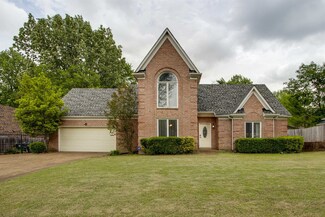 322 Walnut Trace Dr, Cordova, TN 38018