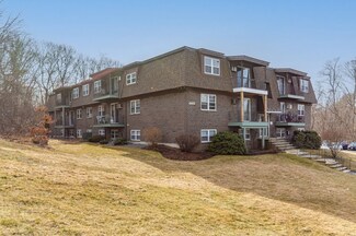 668 Robbins Ave Unit 14, Dracut, MA 01826