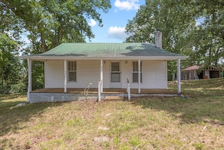 6330 Us Highway 70 E, Mc Ewen, TN 37101