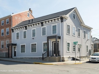 34 S Front St, Hudson, NY 12534