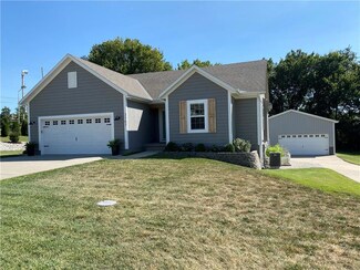 3707 NE 82nd St, Kansas City, MO 64119