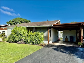 9 Palm Blvd, Lehigh Acres, FL 33936