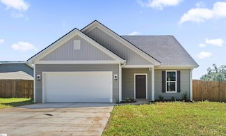 98 Turkey Trot Rd, Williamston, SC 29697