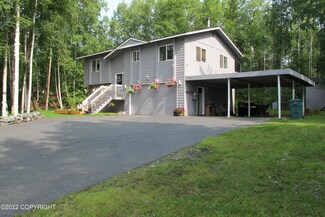 18733 S Birchwood Loop Rd, Anchorage, AK 99567