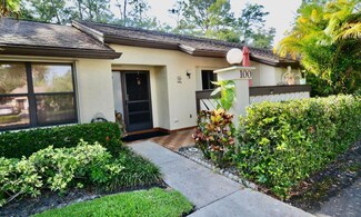 100 Rose Bay Ct, Royal Palm Beach, FL 33411
