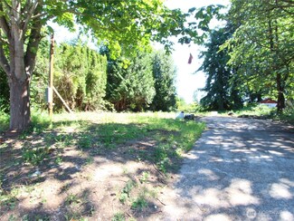 7056 Tall Cedars Ln, Ferndale, WA 98248