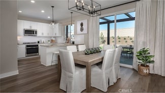 2669 Hannah Creek Ln, Rialto, CA 92377