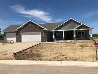 1211 Smith St, Roanoke, IN 46783