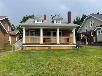 870 Canfield Rd, Youngstown, OH 44511