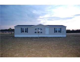18425 Miller Rd, Winslow, AR 72959