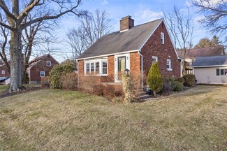 1732 Arona Rd, Irwin, PA 15642