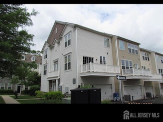2101 Ethan Ln, Highland Park, NJ 08904
