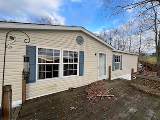 90 Come Spring Ln, Warren, ME 04864