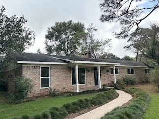 4219 Canal Dr, Mobile, AL 36619