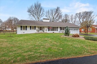 604 N Lafayette Ct, Mount Pulaski, IL 62548