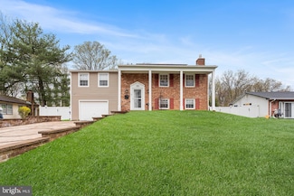 15 Edge Ln, Willingboro, NJ 08046