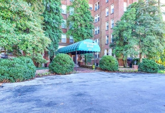 4225 Harding Pike Unit 501, Nashville, TN 37205