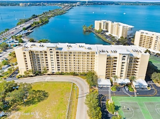 134 Starboard Ln Unit 307, Merritt Island, FL 32953