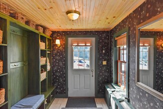 158 Newman Rd, Lake Placid, NY 12946