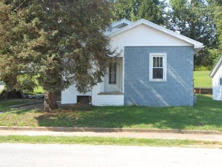 306 E Main St, Odon, IN 47562