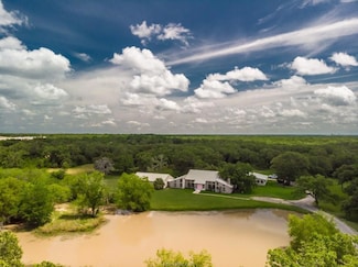 993 Peachtree Cutoff Rd, College Station, TX 77845