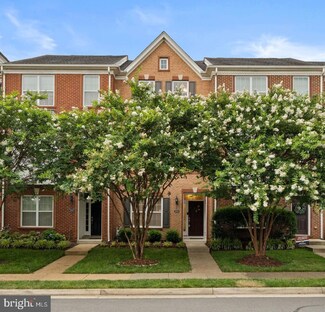23058 Weybridge Square, Broadlands, VA 20148