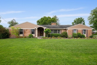 5547 Mapleridge Dr, Cincinnati, OH 45227