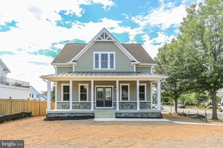 1244 William St, Fredericksburg, VA 22401