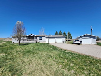 7910 Turkey Creek Rd, Elm Creek, NE 68836