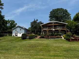 8664 S Nash Dr, Nineveh, IN 46164
