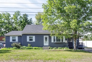 6 Hobart St, Concord, NH 03303