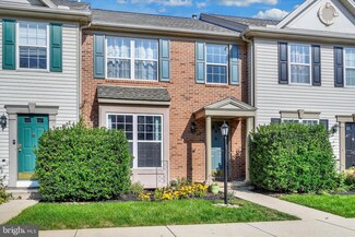 143 Chandler Dr Unit 143F, Red Lion, PA 17356