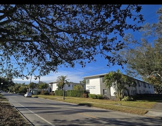525 9th Ave N Unit 23, Saint Petersburg, FL 33701