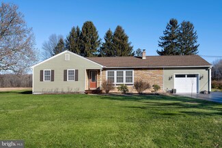 125 Voelbel Rd, Hightstown, NJ 08520