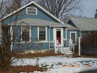 17 Graham Ave, Newbury, MA 01951