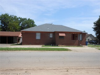 420 S 17th St, Fort Smith, AR 72901