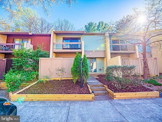 11627 Newbridge Ct, Reston, VA 20191