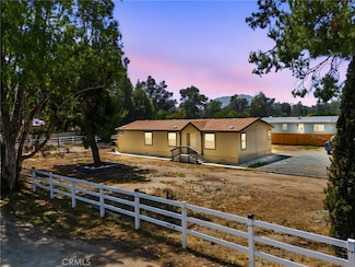 31093 Simpson Rd, Winchester, CA 92596