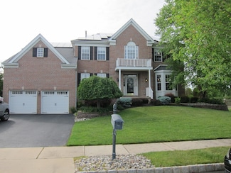 4 Revere Ct, Allentown, NJ 08501