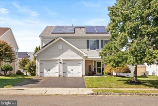 9 Juniper Dr, Columbus, NJ 08022