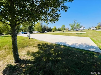 125 Highway J, Perry, MO 63462