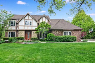 8514 Clynderven Rd, Burr Ridge, IL 60527