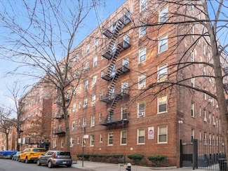 41-30 46th St Unit 5G, Sunnyside, NY 11104