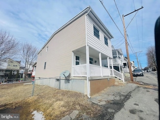 155 W Moser Ave, Coaldale, PA 18218
