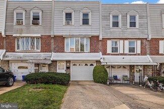 95 Suburban Ln, Upper Darby, PA 19082