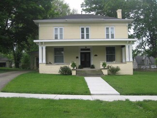 329 W Washington St, Sullivan, IN 47882