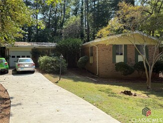 225 Davis Estates Rd, Athens, GA 30606